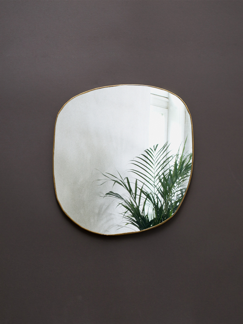 Ame Hand Crimped Brass Mirror 34x36 cm